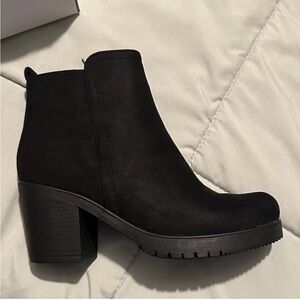 Dream Pairs Black Ankle Booties